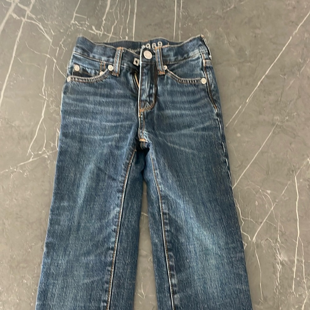 Gap 1969 jeans worn once. Slim 6